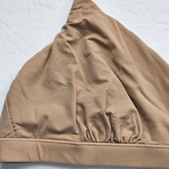 SKIMS CROSS FRONT BRA NWT - Picture 2 of 8